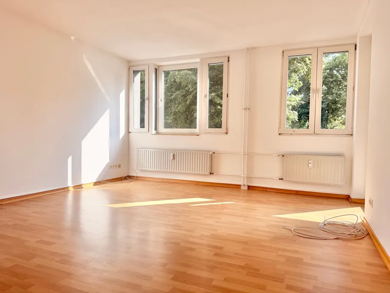 Befristung 4 Jahre!  2 Zimmer in güner Wohnlage mit Balkon! — photo 1